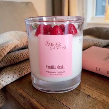 Vanilla Shake Candle 🍦